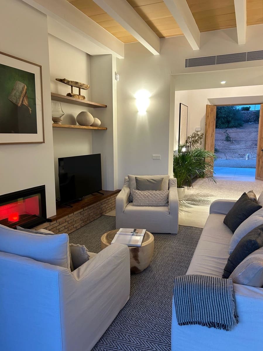 Finca/Casa Rural de 5 habitaciones en Cas Concos en venta con piscina garaje - 4.500.000 € (Ref: 9483932)