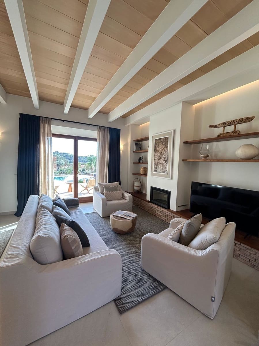 Finca/Casa Rural de 5 habitaciones en Cas Concos en venta con piscina garaje - 4.500.000 € (Ref: 9483932)