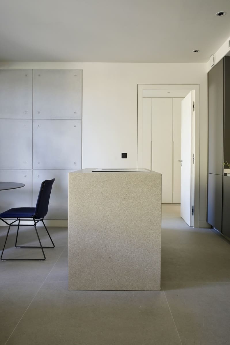 2 bedroom Apartment for sale in Portixol with pool garage - € 895,000 (Ref: 9484057)