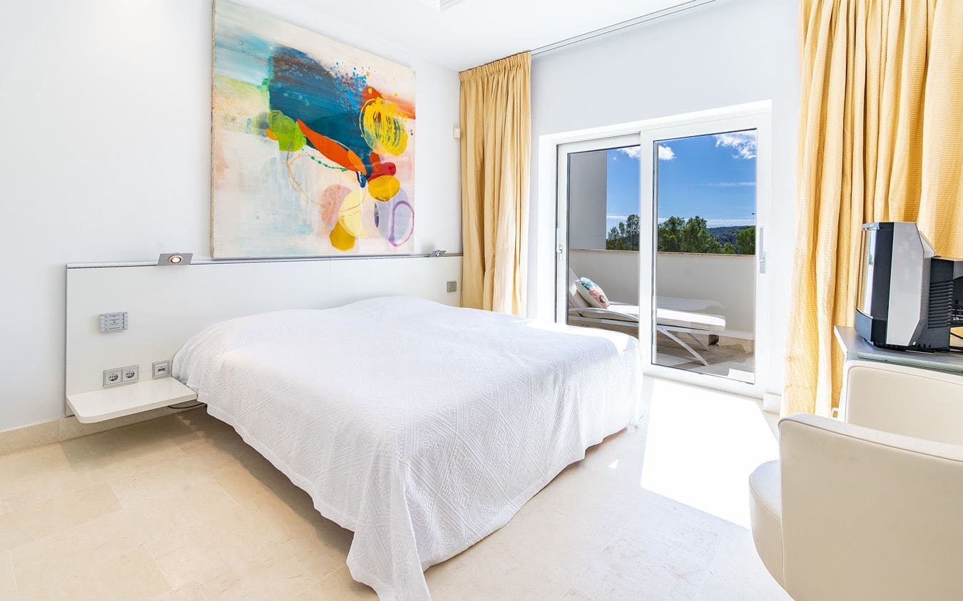 6 slaapkamer Villa te koop in Son Vida met zwembad garage - € 10.900.000 (Ref: 9486480)