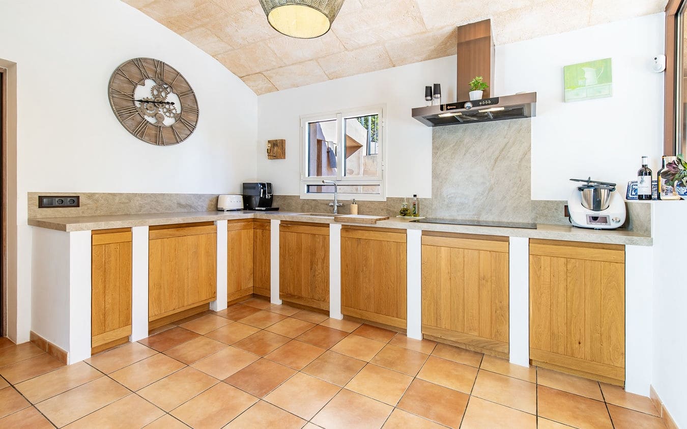 3 bedroom Villa for sale in Santa Ponsa with pool garage - € 1,850,000 (Ref: 9486481)