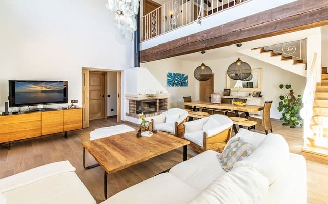 3 soveværelse Villa til salg i Santa Ponsa, Calvià med swimmingpool garage - € 1.850.000 (Ref: 9486481)