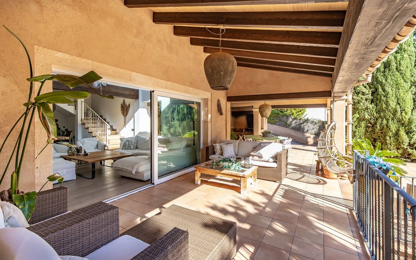 3 bedroom Villa for sale in Santa Ponsa with pool garage - € 1,850,000 (Ref: 9486481)