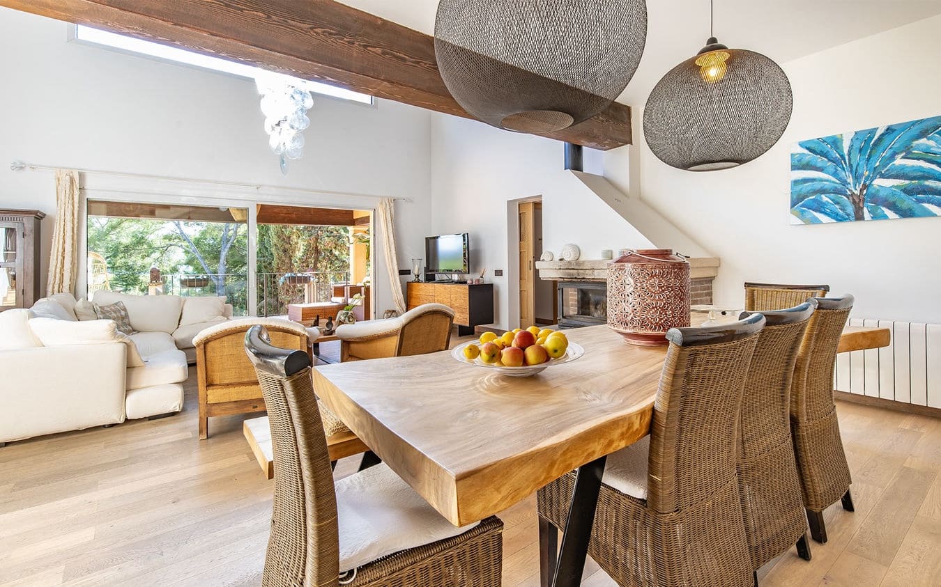 3 bedroom Villa for sale in Santa Ponsa with pool garage - € 1,850,000 (Ref: 9486481)