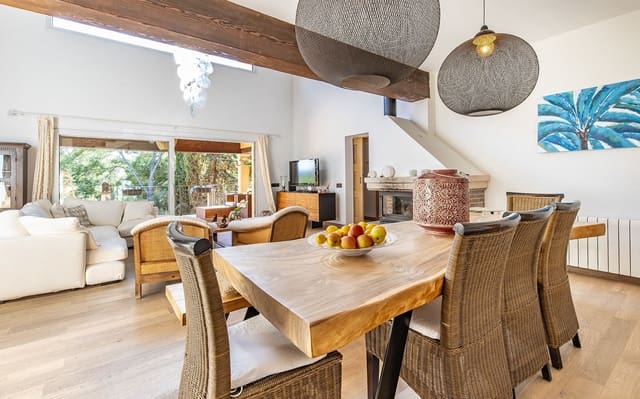 3 soveværelse Villa til salg i Santa Ponsa, Calvià med swimmingpool garage - € 1.850.000 (Ref: 9486481)