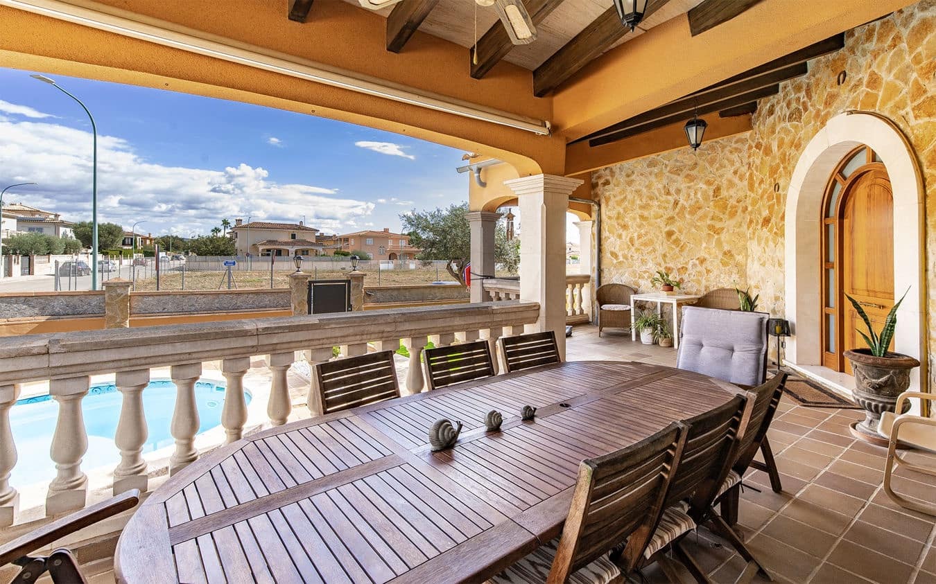 3 soveværelse Villa til salg i Marratxi med swimmingpool garage - € 1.250.000 (Ref: 9486483)