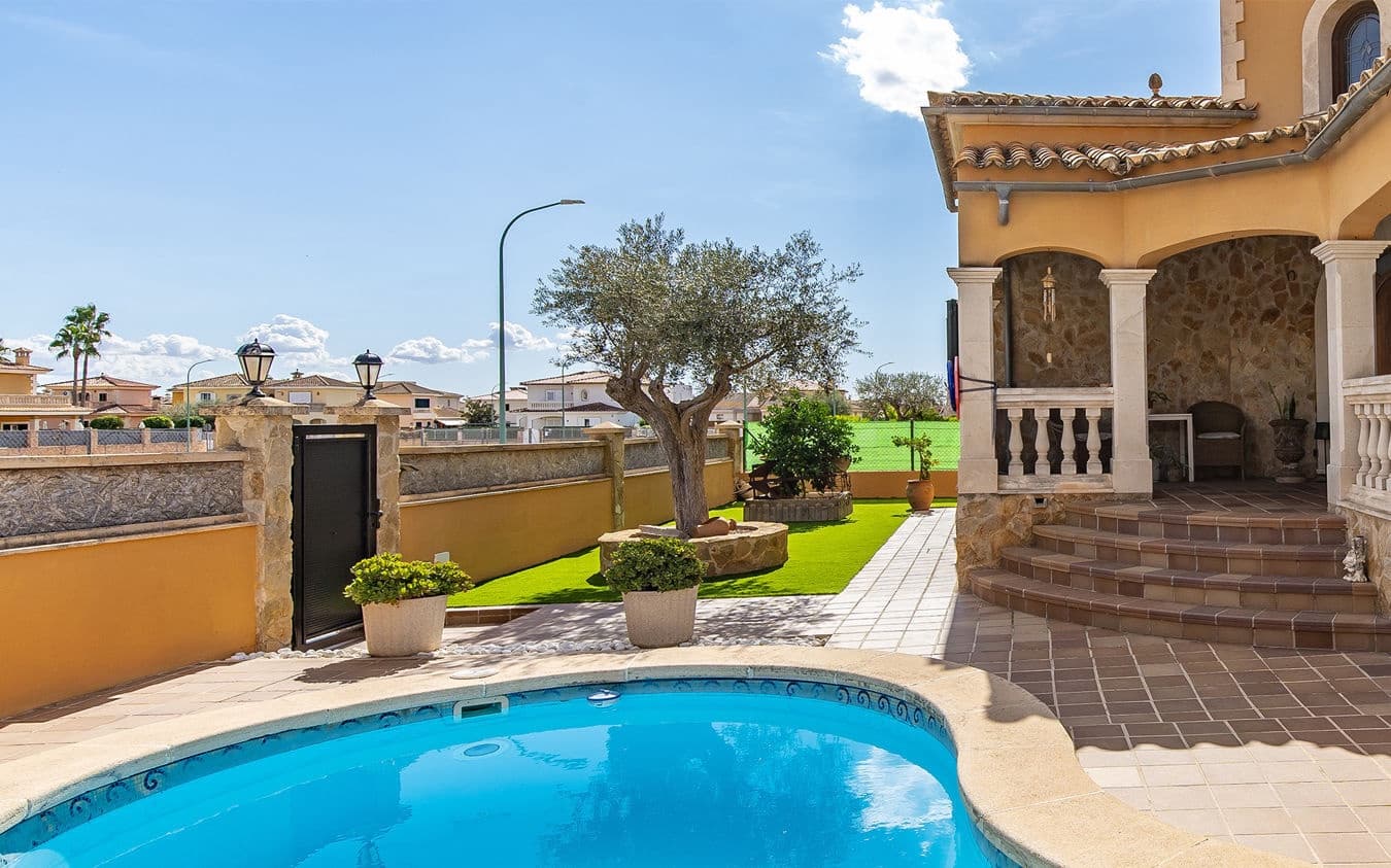 3 soveværelse Villa til salg i Marratxi med swimmingpool garage - € 1.250.000 (Ref: 9486483)