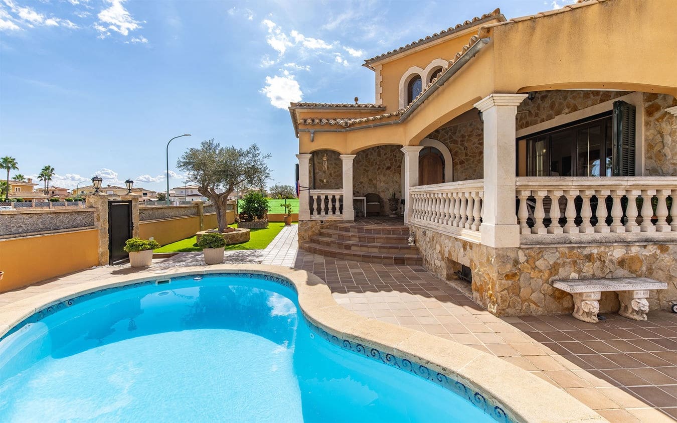 3 soveværelse Villa til salg i Marratxi med swimmingpool garage - € 1.250.000 (Ref: 9486483)