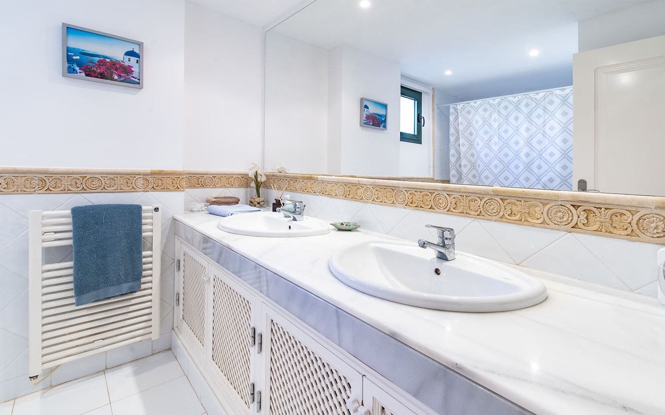 3 bedroom Penthouse for sale in Santa Ponsa with pool garage - € 1,390,000 (Ref: 9486578)