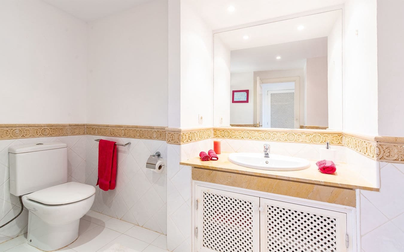 3 bedroom Penthouse for sale in Santa Ponsa with pool garage - € 1,390,000 (Ref: 9486578)