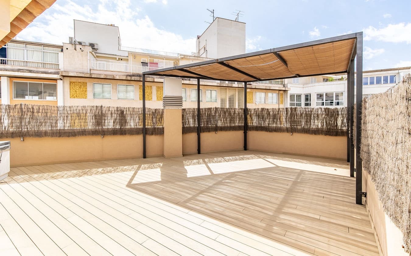 3 slaapkamer Penthouse te koop in Palma de Mallorca met garage - € 2.400.000 (Ref: 9487977)