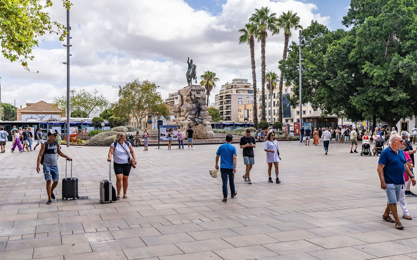 3 slaapkamer Penthouse te koop in Palma de Mallorca met garage - € 2.400.000 (Ref: 9487977)