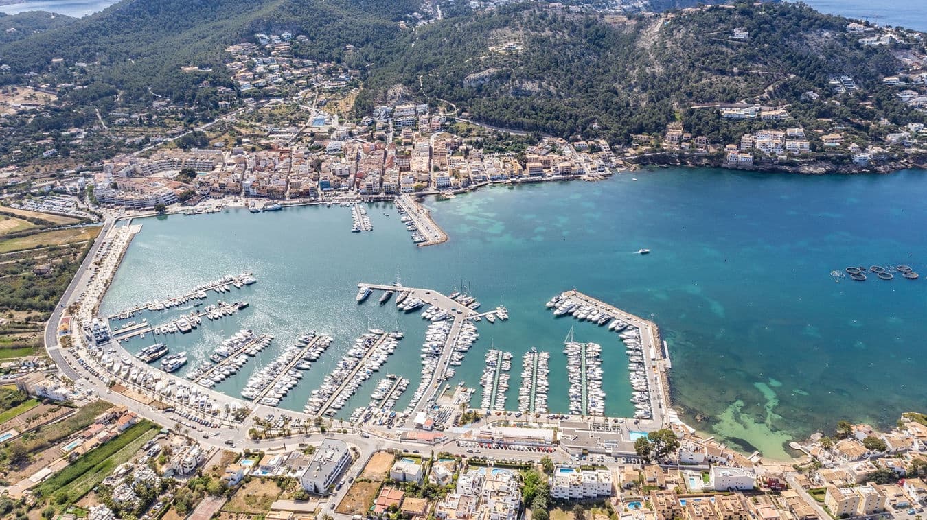 2 makuuhuone Huoneisto myytävänä paikassa Puerto de Andratx mukana uima-altaan 
autotalli - 990 000 € (Ref: 9488520)