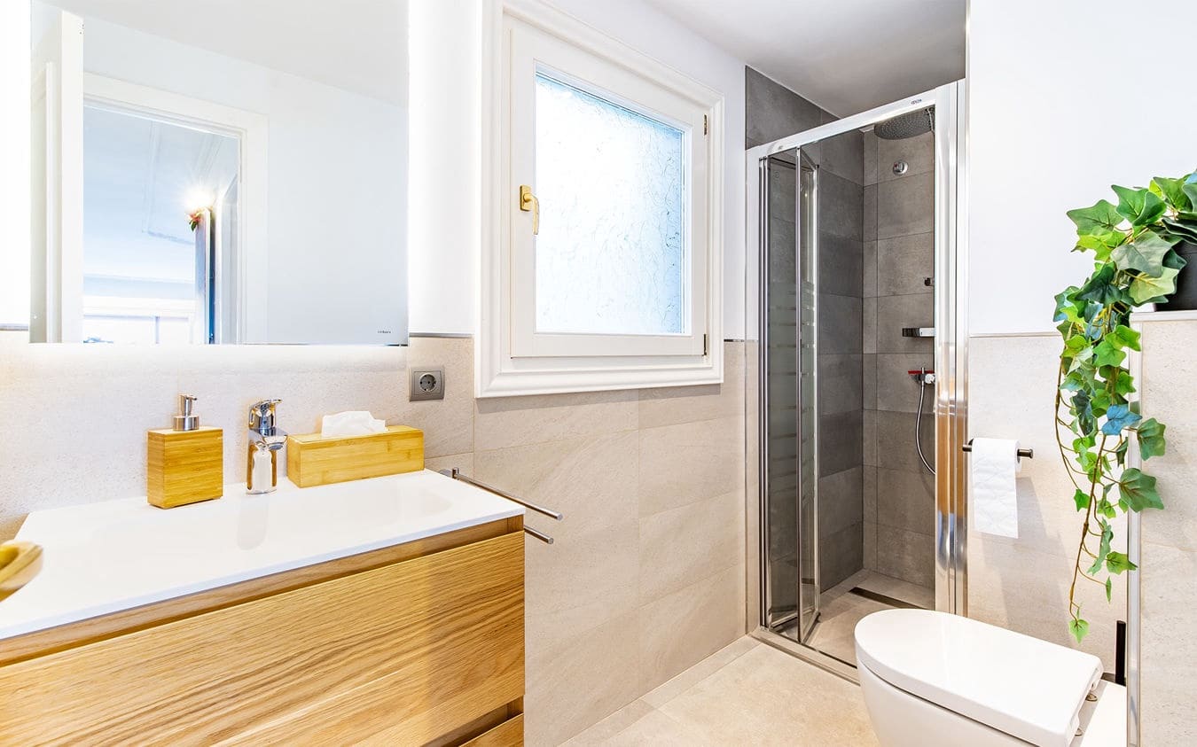 Ático de 3 habitaciones en Peguera / Paguera en venta con piscina garaje - 1.590.000 € (Ref: 9496468)