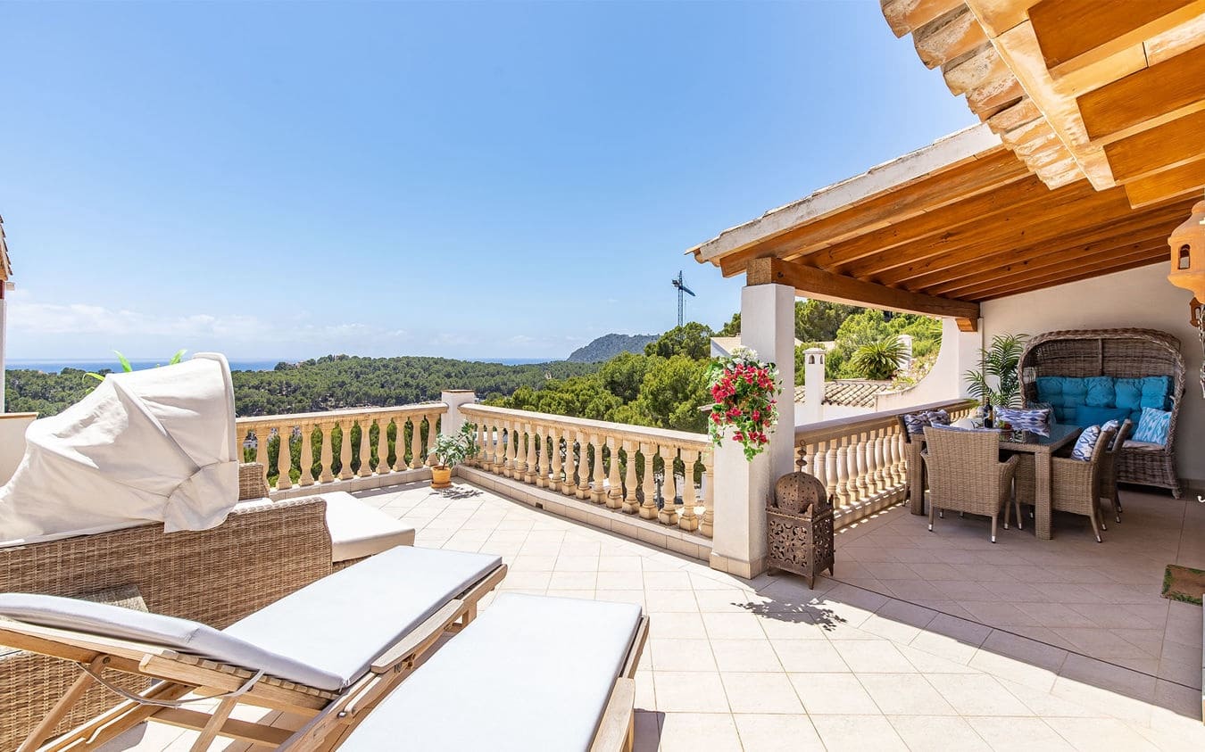 Ático de 3 habitaciones en Peguera / Paguera en venta con piscina garaje - 1.590.000 € (Ref: 9496468)