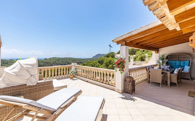 Ático de 3 habitaciones en Peguera / Paguera, Calvià en venta con piscina garaje - 1.590.000 € (Ref: 9496468)