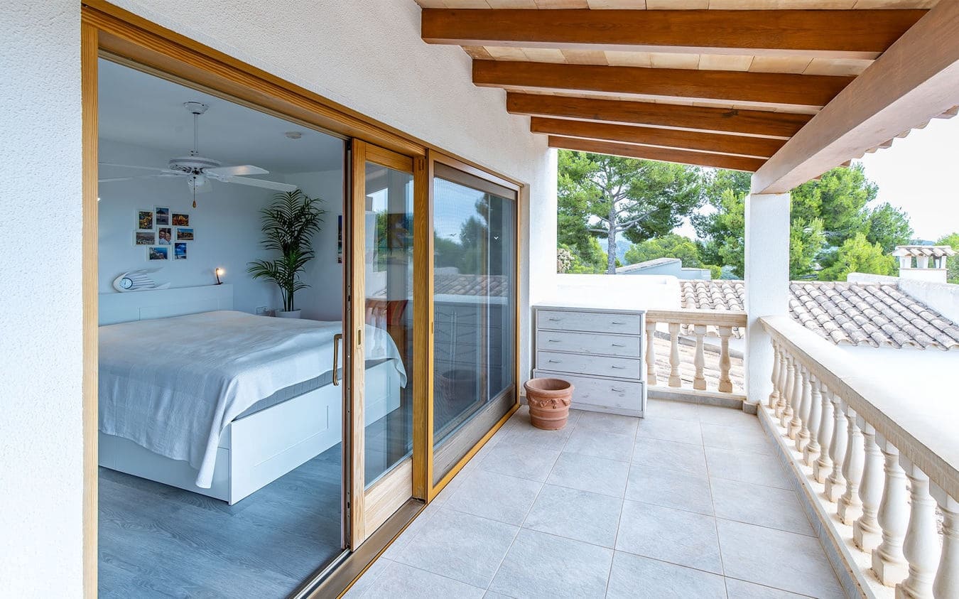 Ático de 3 habitaciones en Peguera / Paguera en venta con piscina garaje - 1.590.000 € (Ref: 9496468)