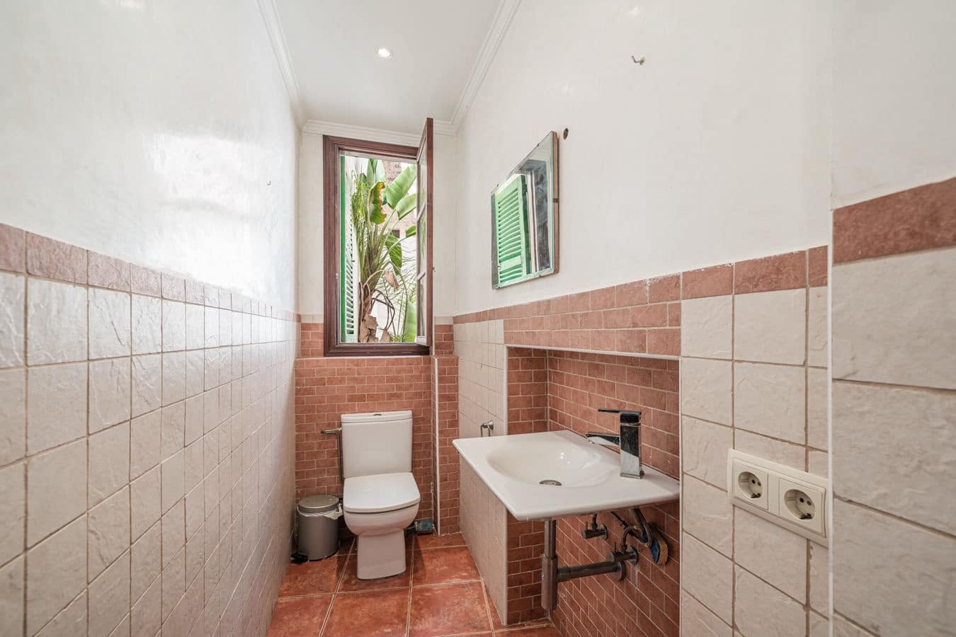 10 bedroom Townhouse for sale in Soller with pool - € 1,980,000 (Ref: 9500042)