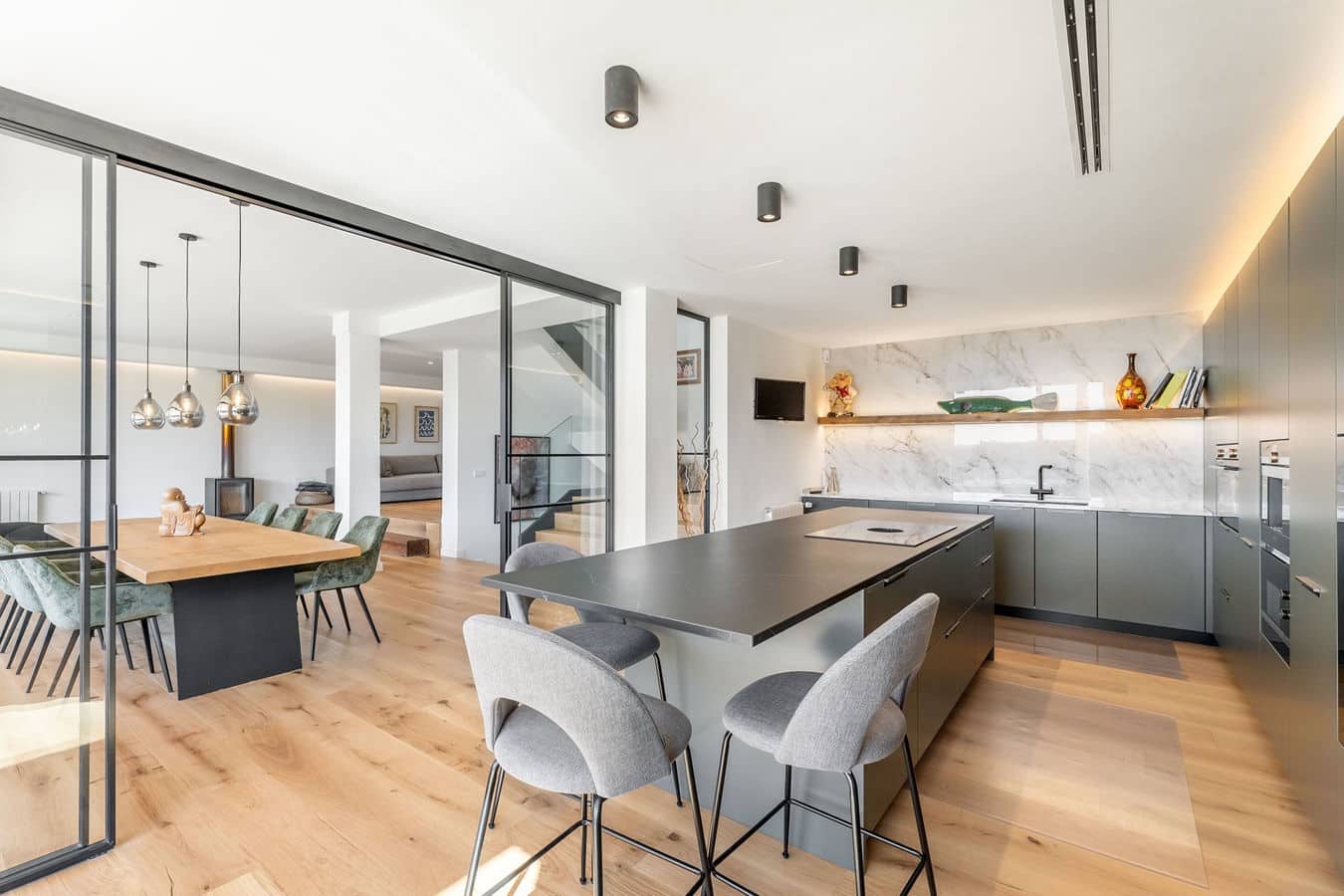 4 bedroom Villa for sale in Sa Cabaneta / La Cabaneta with pool garage - € 1,765,000 (Ref: 9500043)