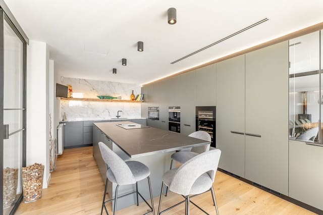 4 soveværelse Villa til salg i Sa Cabaneta / La Cabaneta, Marratxí med swimmingpool garage - € 1.680.000 (Ref: 9500043)