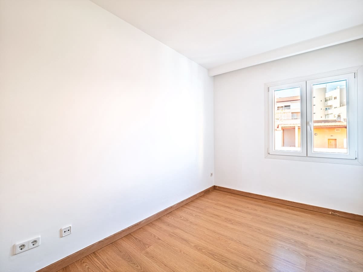 3 bedroom Apartment for sale in Palma de Mallorca - € 469,000 (Ref: 9504647)