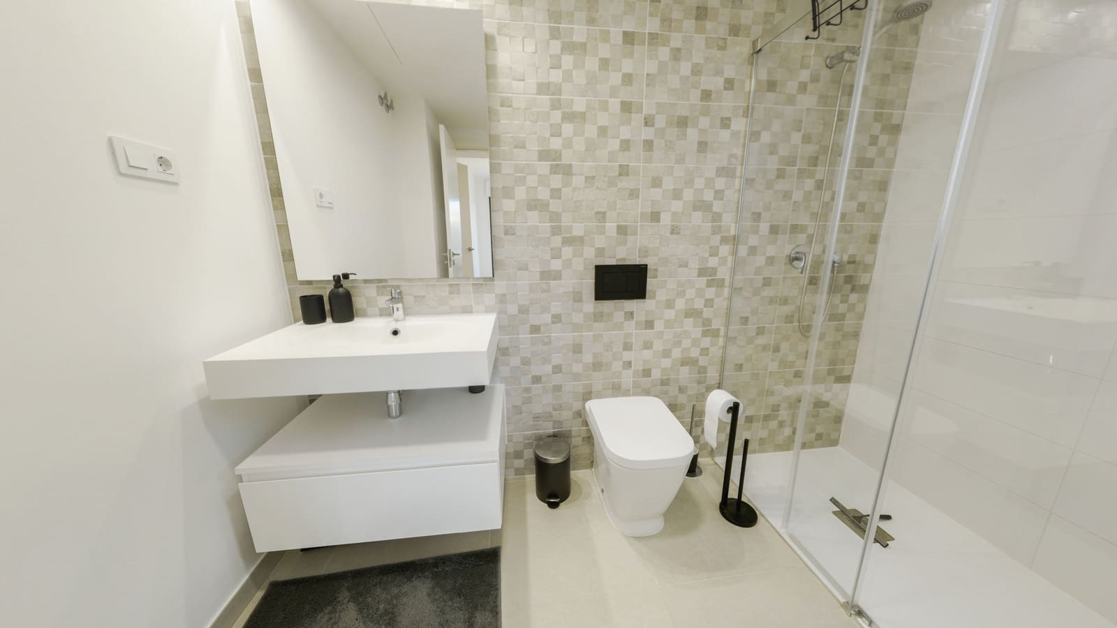 Apartamento de 3 habitaciones en Capdepera en venta con piscina garaje - 675.000 € (Ref: 9516341)