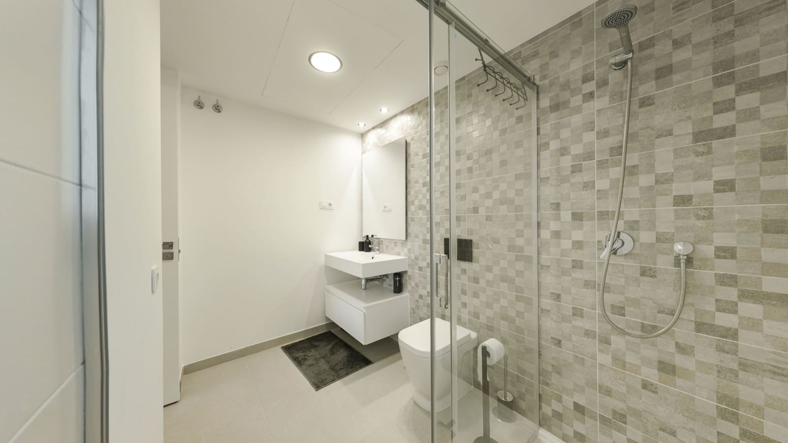 Apartamento de 3 habitaciones en Capdepera en venta con piscina garaje - 675.000 € (Ref: 9516341)