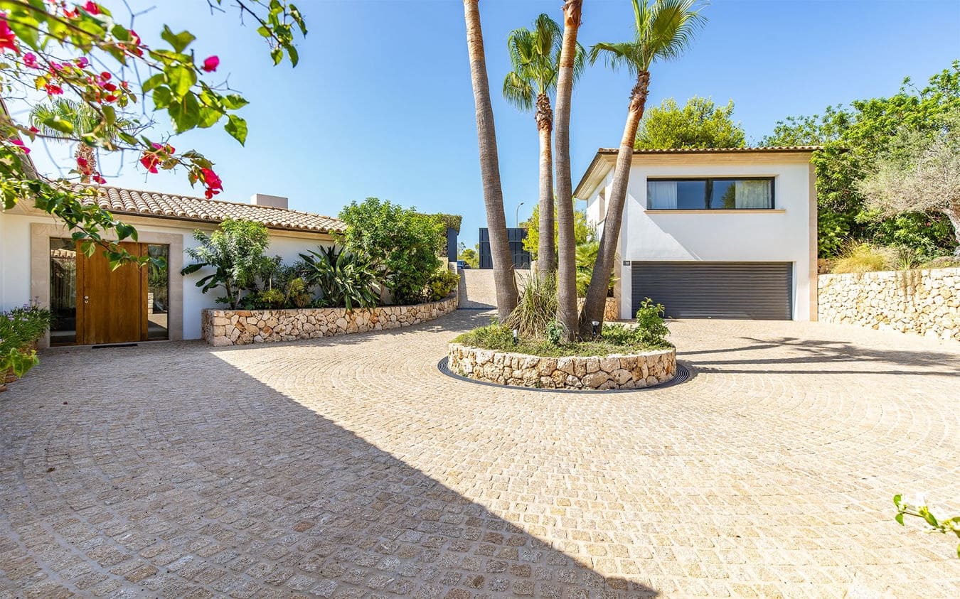 7 makuuhuone Huvila myytävänä paikassa Cala Vinyes / Cala Vinyas / Cala Vinas mukana uima-altaan 
autotalli - 24 000 000 € (Ref: 9516480)