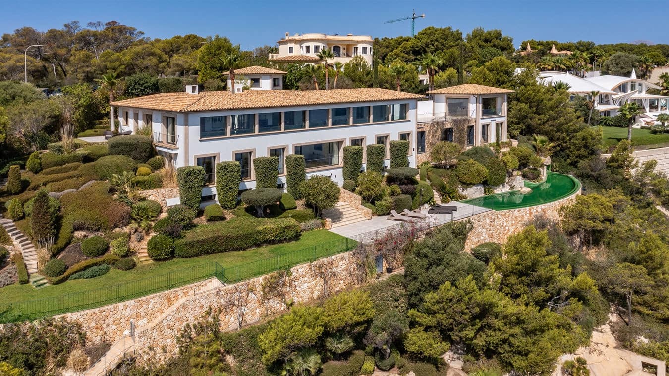 7 makuuhuone Huvila myytävänä paikassa Cala Vinyes / Cala Vinyas / Cala Vinas mukana uima-altaan 
autotalli - 24 000 000 € (Ref: 9516480)