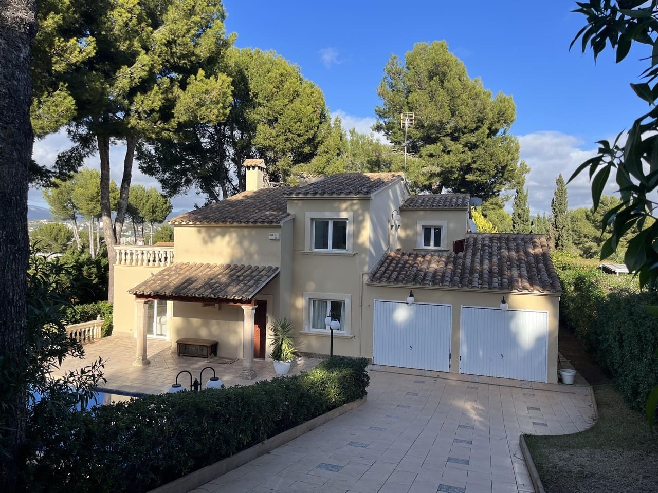 4 Zimmer Villa zu verkaufen in Santa Ponsa mit Pool Garage - 2.950.000 € (Ref: 9516482)
