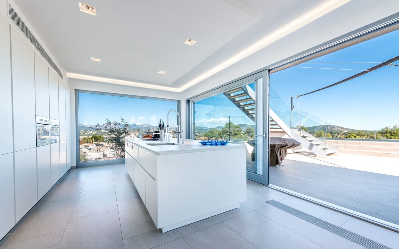 Chalet de 5 habitaciones en Santa Ponsa en venta con piscina garaje - 5.900.000 € (Ref: 9516483)