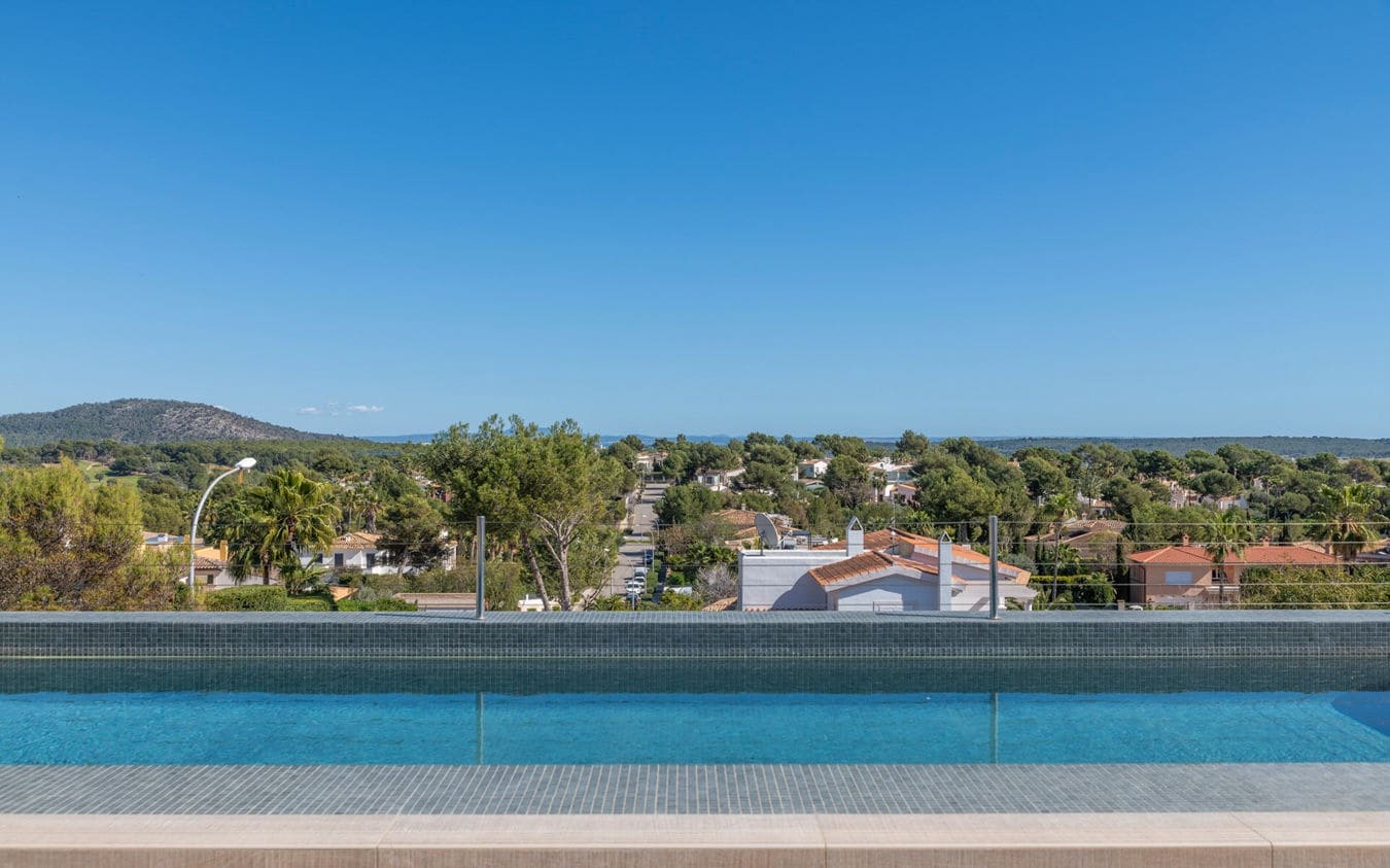 Chalet de 5 habitaciones en Santa Ponsa en venta con piscina garaje - 5.900.000 € (Ref: 9516483)