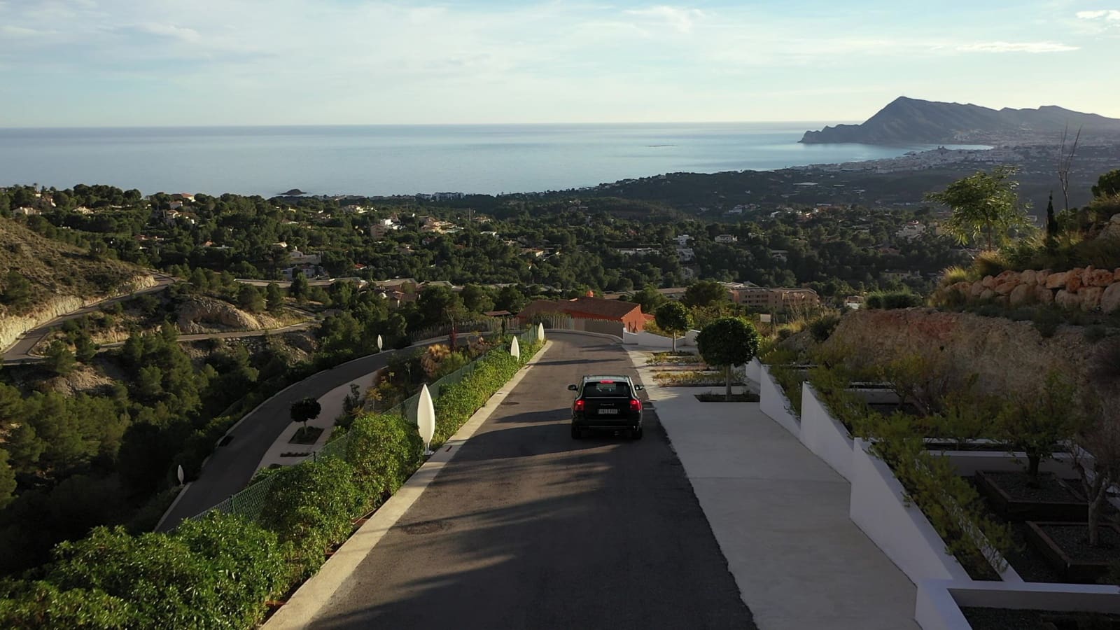 4 bedroom Villa for sale in Altea with pool garage - € 2,146,000 (Ref: 9519398)