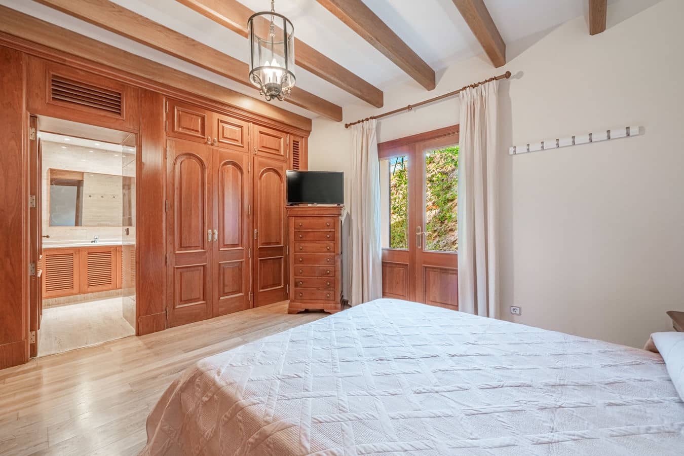 4 soveværelse Villa til salg i Valldemosa med swimmingpool garage - € 3.700.000 (Ref: 9520943)