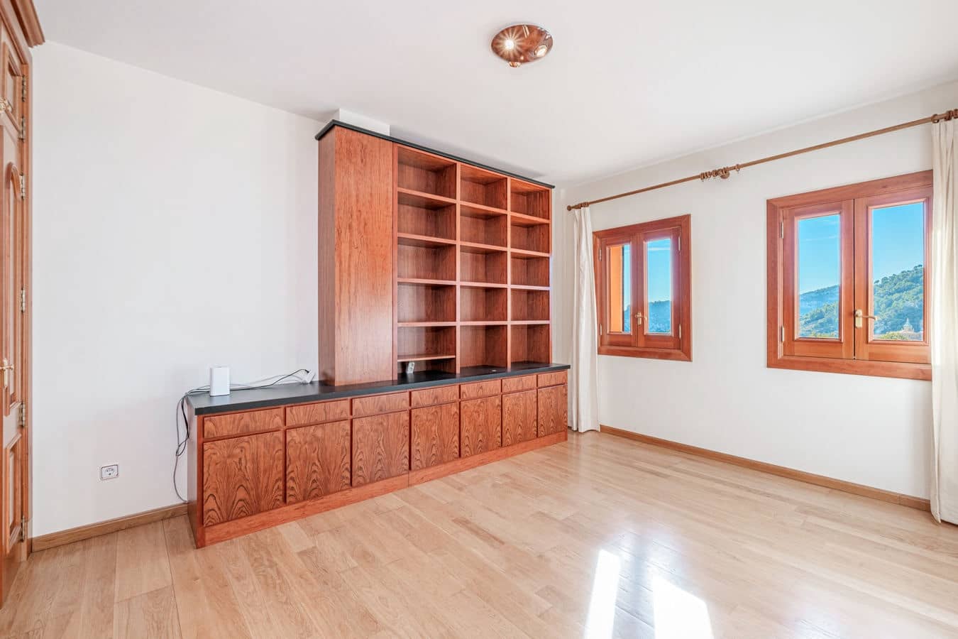 4 soveværelse Villa til salg i Valldemosa med swimmingpool garage - € 3.700.000 (Ref: 9520943)