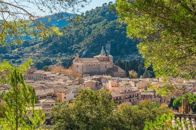 4 soveværelse Villa til salg i Valldemosa med swimmingpool garage - € 3.700.000 (Ref: 9520943)