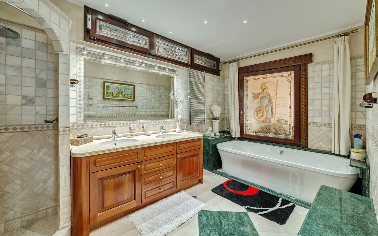 7 bedroom Villa for sale in Puerto de Andratx with pool garage - € 7,400,000 (Ref: 9521410)