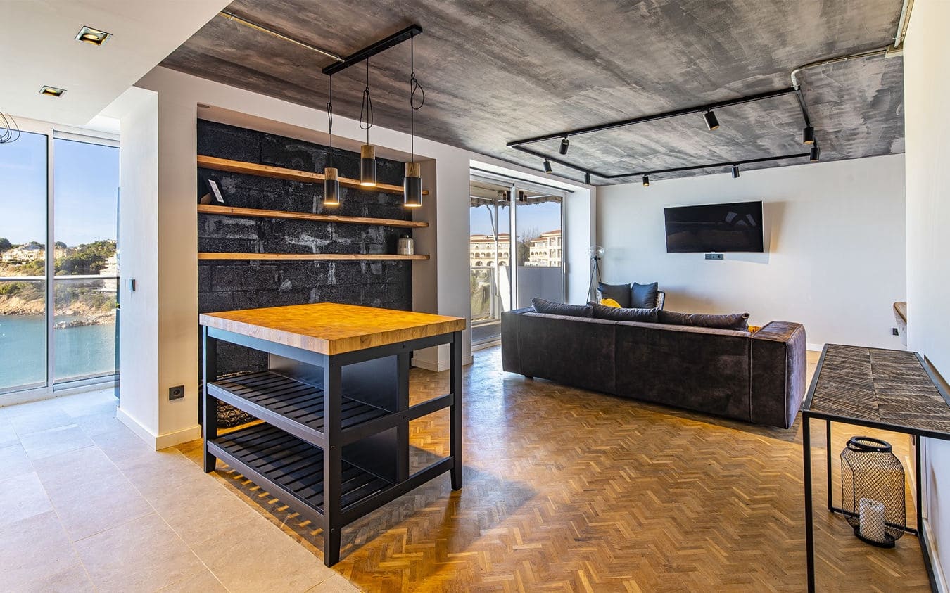 2 bedroom Apartment for sale in El Toro / Port Adriano with garage - € 945,000 (Ref: 9521411)