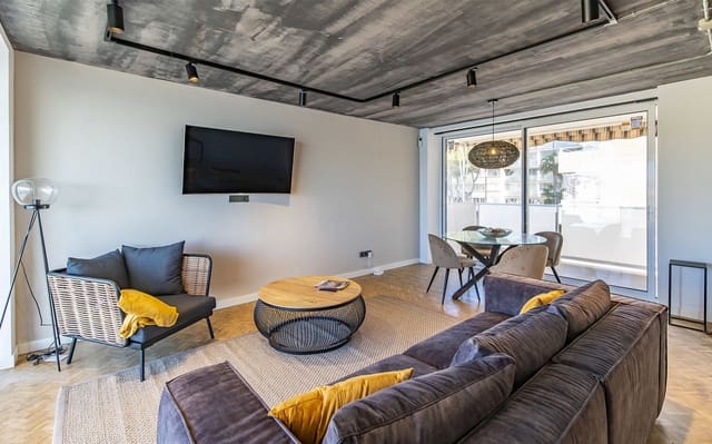 2 bedroom Apartment for sale in El Toro / Port Adriano, Calvià with garage - € 945,000 (Ref: 9521411)