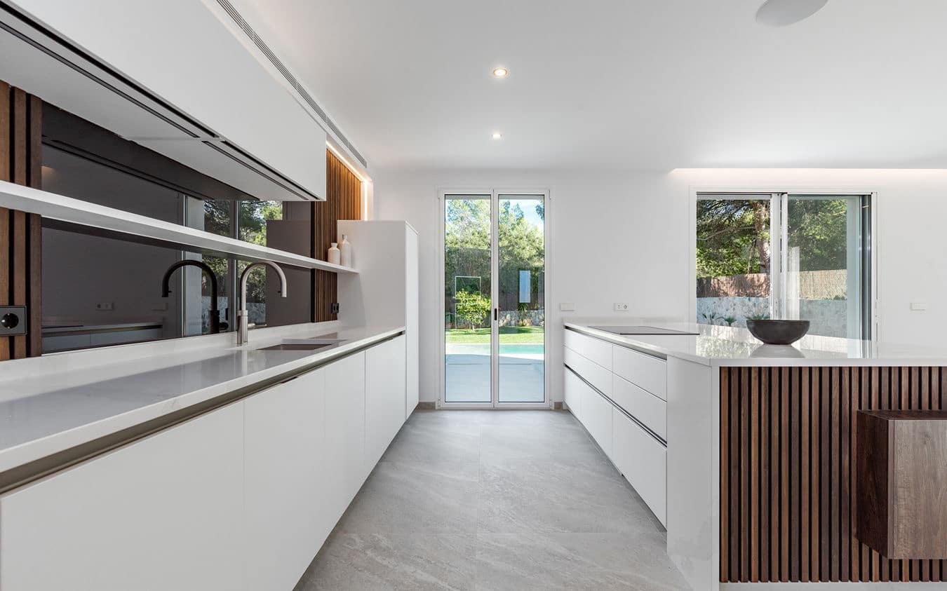 4 bedroom Villa for sale in El Toro / Port Adriano with pool garage - € 2,500,000 (Ref: 9521472)