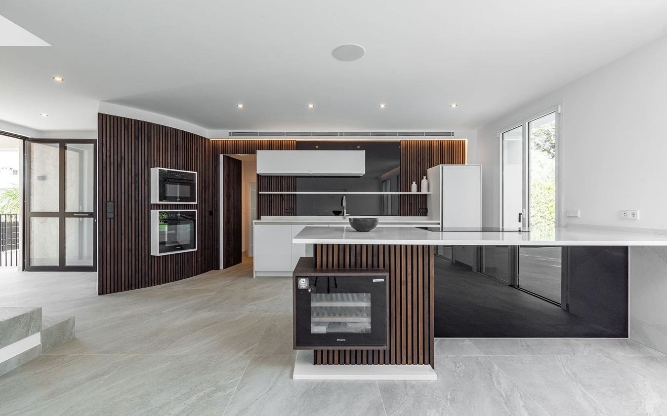 4 bedroom Villa for sale in El Toro / Port Adriano with pool garage - € 2,500,000 (Ref: 9521472)