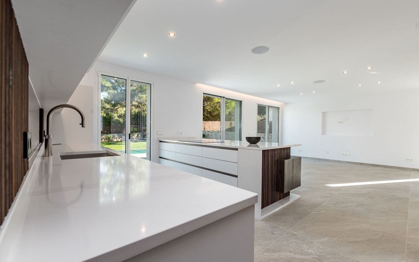 4 bedroom Villa for sale in El Toro / Port Adriano with pool garage - € 2,500,000 (Ref: 9521472)