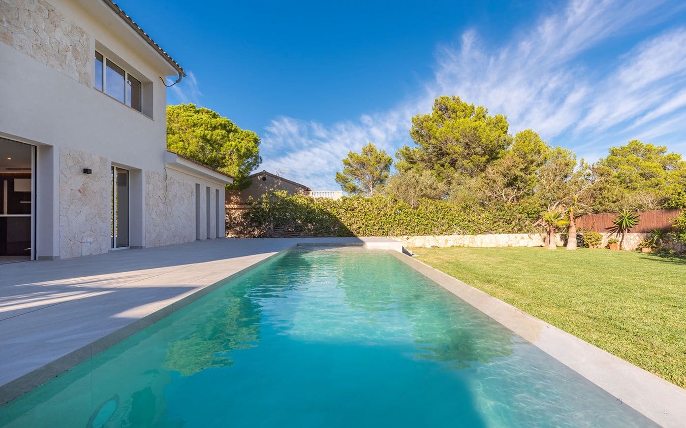 4 bedroom Villa for sale in El Toro / Port Adriano with pool garage - € 2,500,000 (Ref: 9521472)