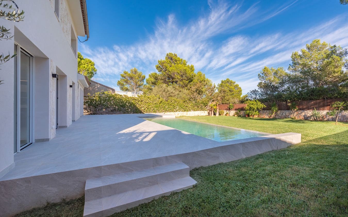 4 bedroom Villa for sale in El Toro / Port Adriano with pool garage - € 2,500,000 (Ref: 9521472)