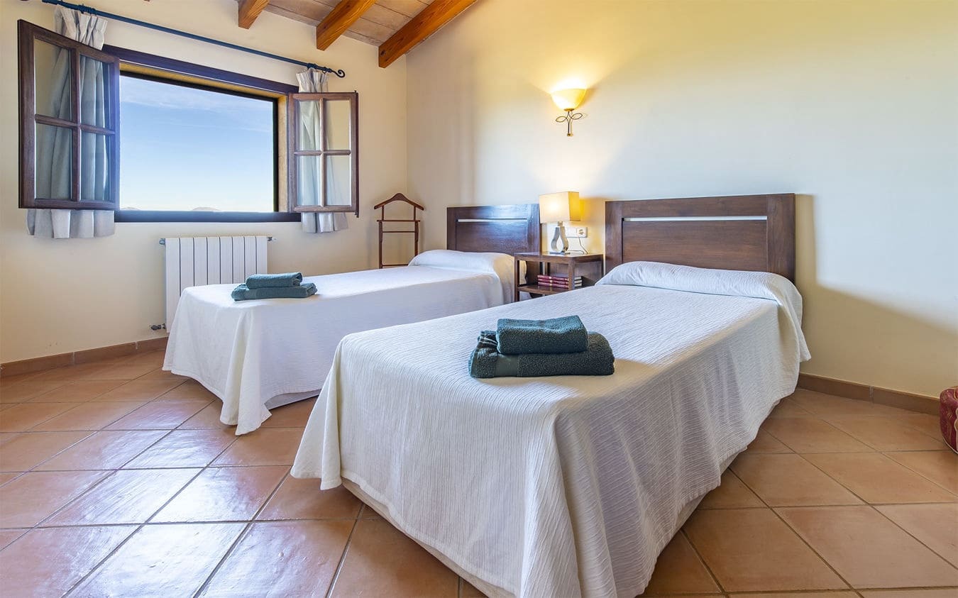 4 bedroom Finca/Country House for sale in Algaida with pool garage - € 2,500,000 (Ref: 9521474)