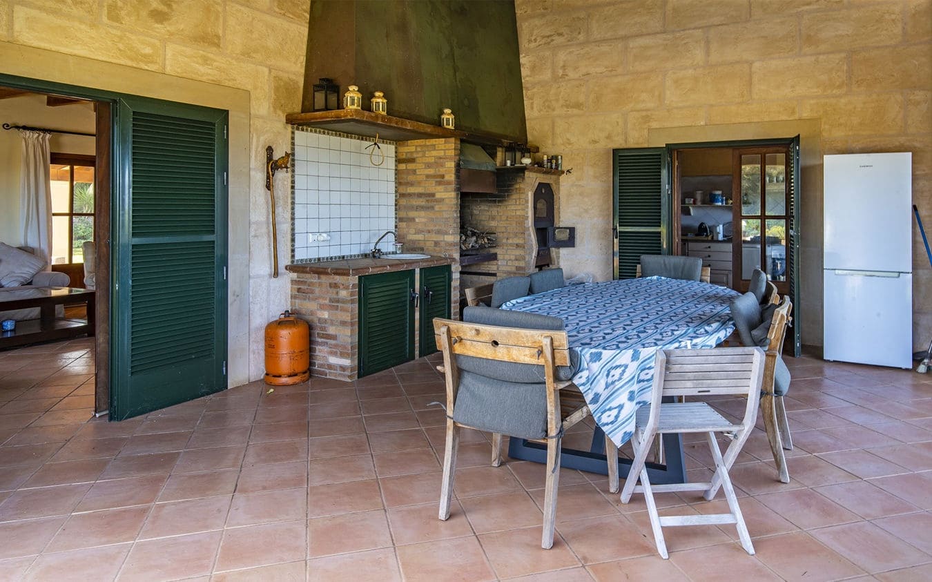 4 bedroom Finca/Country House for sale in Algaida with pool garage - € 2,500,000 (Ref: 9521474)