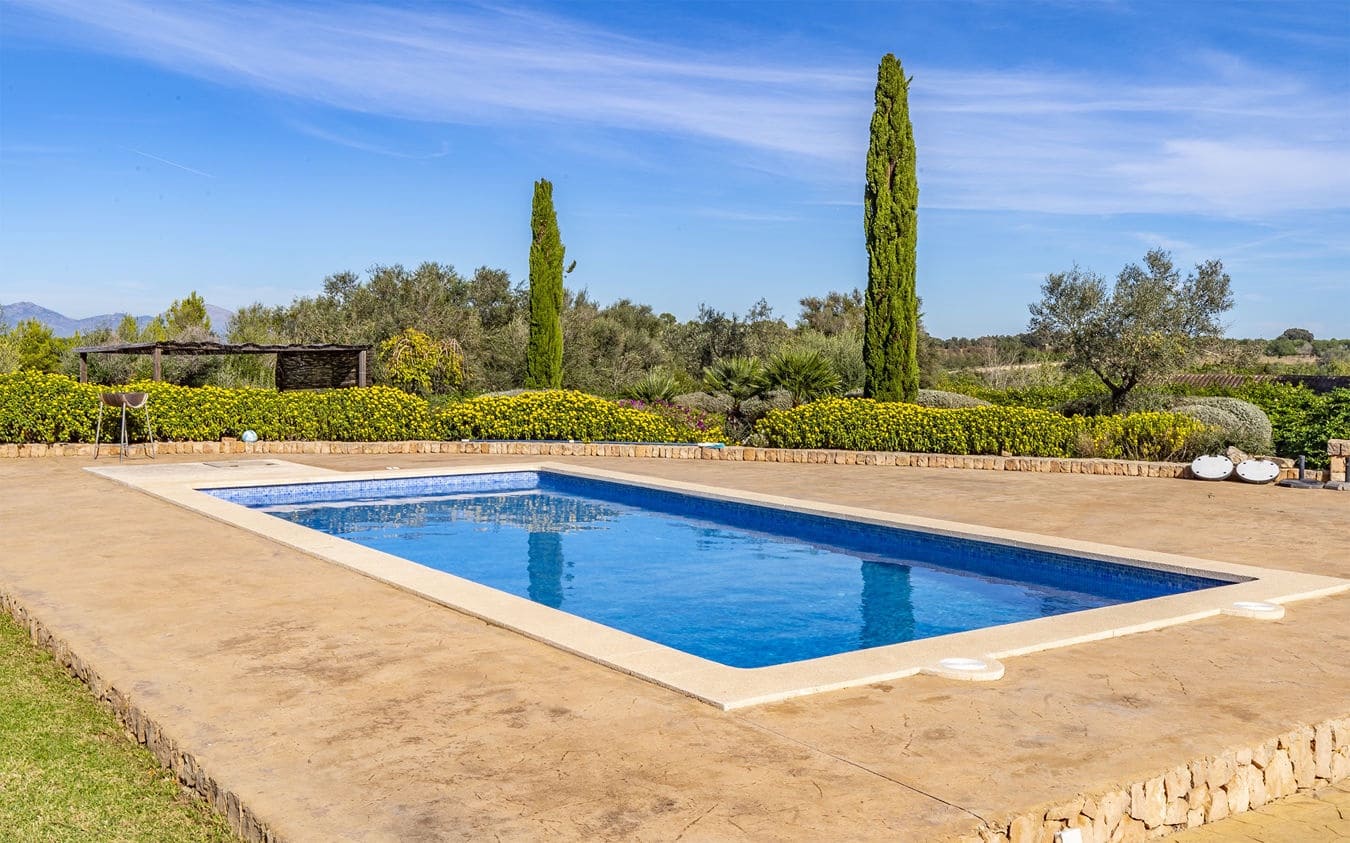 4 bedroom Finca/Country House for sale in Algaida with pool garage - € 2,500,000 (Ref: 9521474)