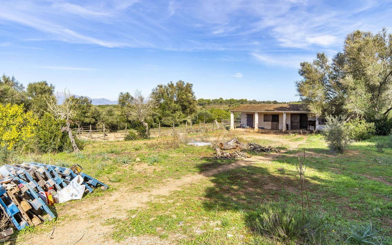 4 bedroom Finca/Country House for sale in Algaida with pool garage - € 2,500,000 (Ref: 9521474)