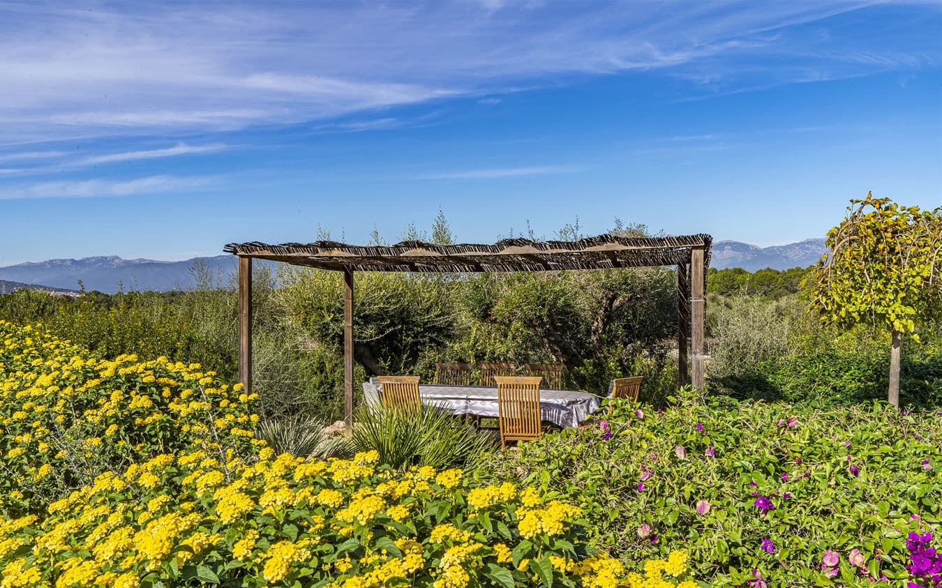 4 bedroom Finca/Country House for sale in Algaida with pool garage - € 2,500,000 (Ref: 9521474)