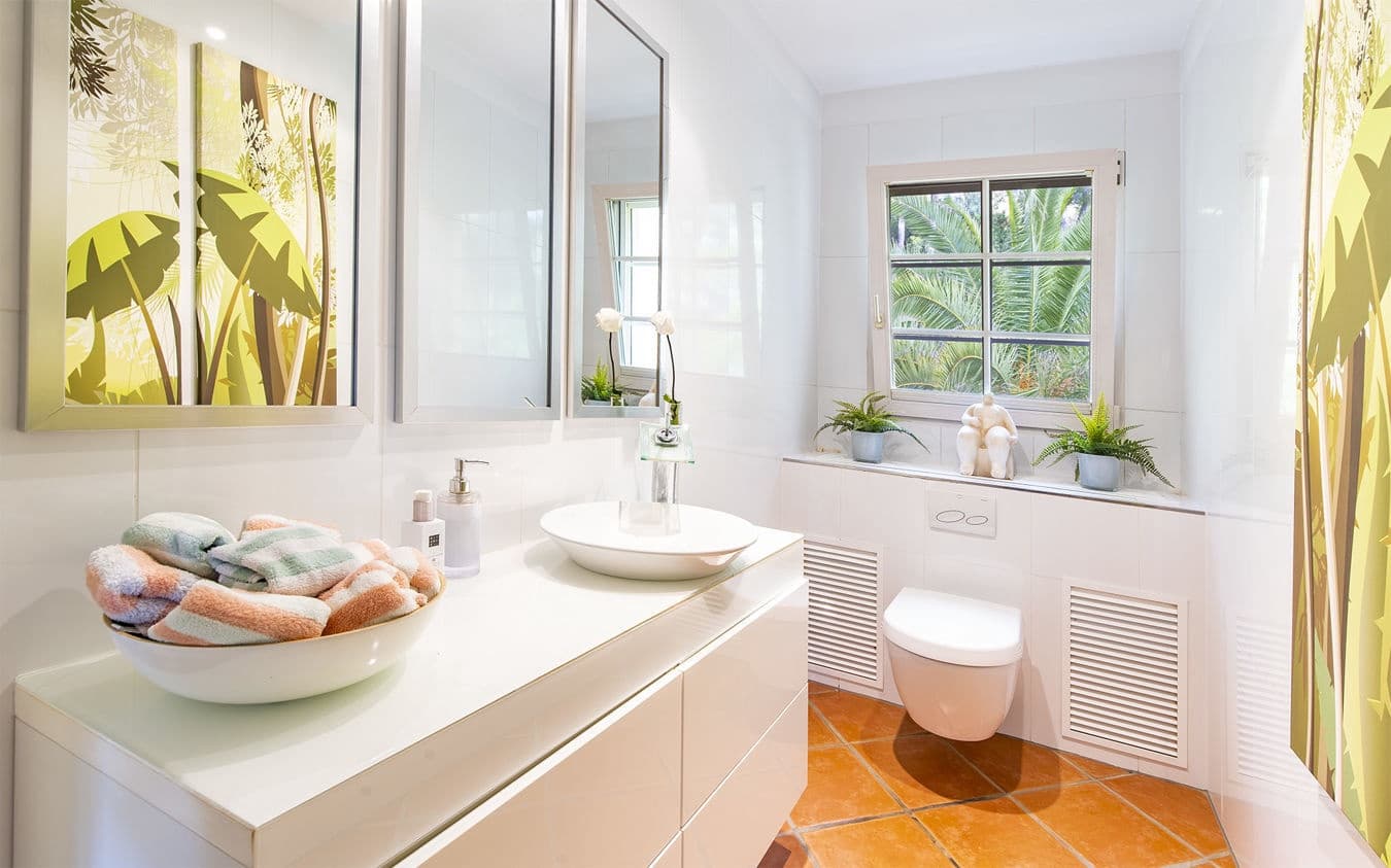 3 bedroom Villa for sale in Costa de la Calma with pool garage - € 2,100,000 (Ref: 9521475)